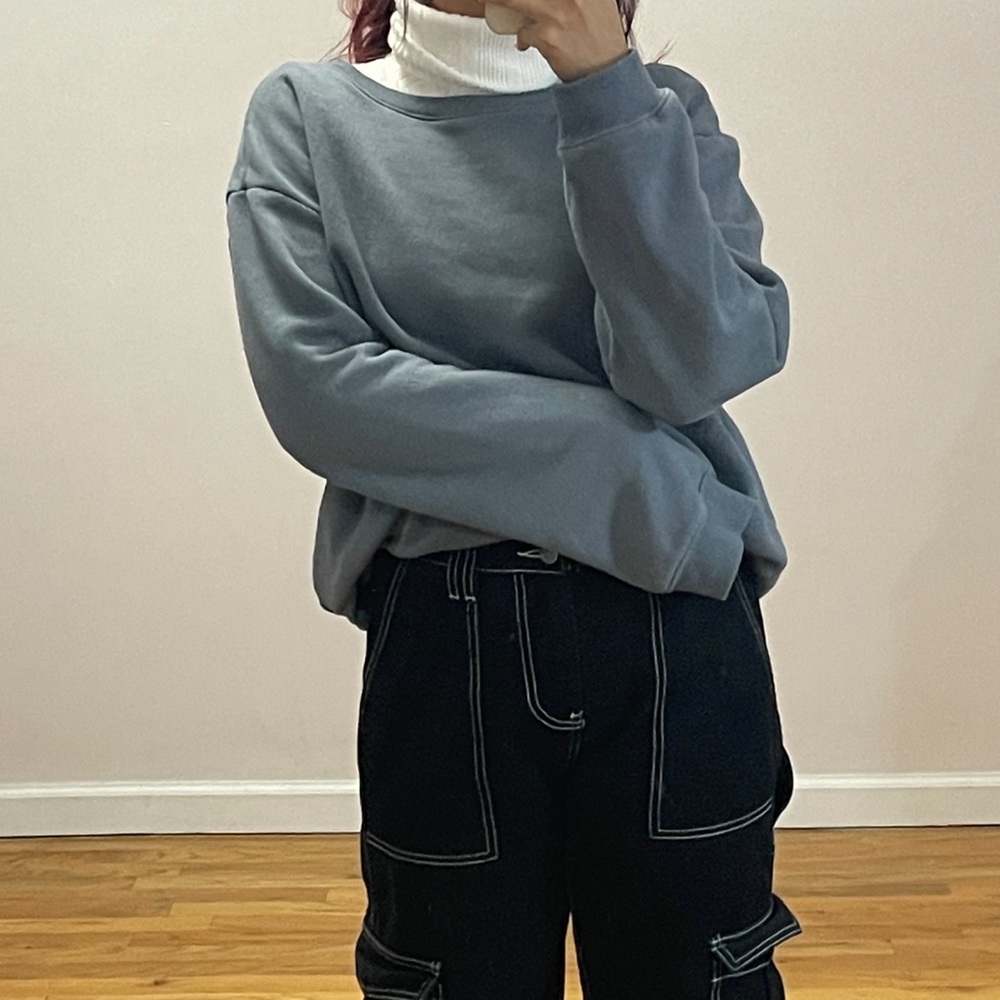 H&M essentials stone blue crew neck pullover